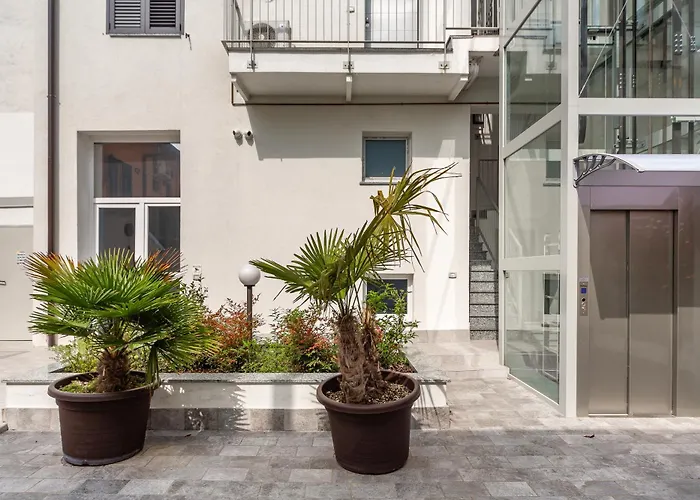 Khl Apartments